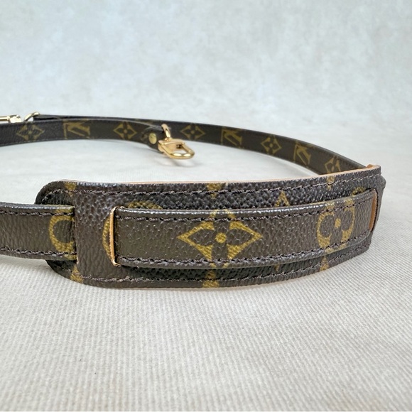 Louis Vuitton Monogram Canvas Adjustable Shoulder Strap 38” Gold HW - Picture 4 of 9